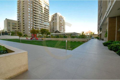 Departamento Piso 3, Barrio Italia, Buen Edificio