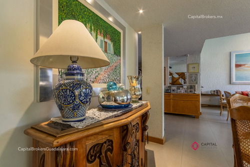 Casa Con Alberca En Venta En La Colonia Seattle