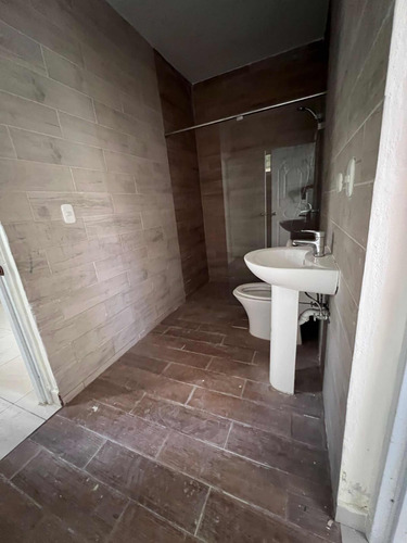 Casa En Alquiler Ubicada En Las Palmas, La Romana