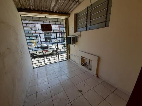 Imagem 3 de 15 de Sala Comercial No Mogilar - Loc8092