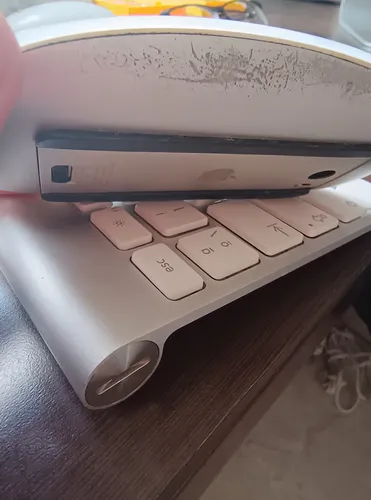 Teclado Y Mouse Magic Mouse Keyboard Apple (Usado)