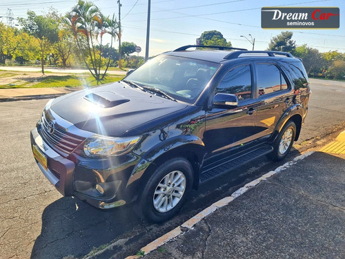 Imagem 1 de 14 de Toyota Hilux Sw4 3.0 Srv 4x4 7 Lugares 2014