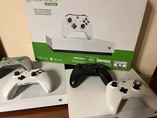 Console - Xbox One S 1TB com 2 Jogos ( USADO ) - Rodrigo Games