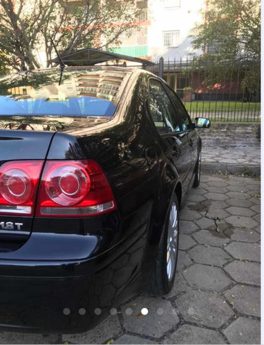 Volkswagen Bora 1.8 Highline T 180cv Cuero
