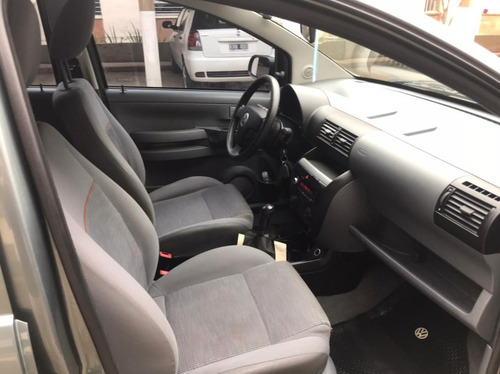Volkswagen Fox 1.6n 71a 5 Ptas. Mt / Gnc / 2010