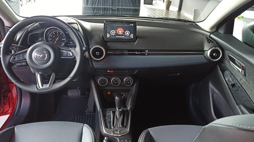 Imagen 10 de 15 de Mazda 2 1.5 At Sdn Gran Touring Lx 2023/ Ms
