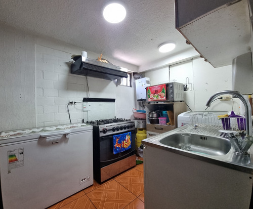 Amplio Dpto,3d/1b/1e ,remodelado. Segundo Piso .valor Insupe