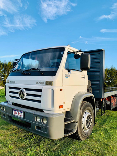 Volkswagen Worker 15180