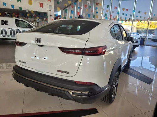 Fiat FASTBACK 1.3 T270 At6