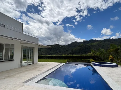 Casa Condominio En Venta En Vereda San Juan. Cod V1093037
