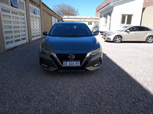 Nissan Sentra 2.0 Advance