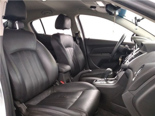 Chevrolet Cruze 1.8 Lt 16v Flex 4p Automático