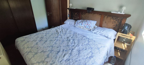 Casa En Venta De 4 Dorm. En Las Condes Apumanque J80