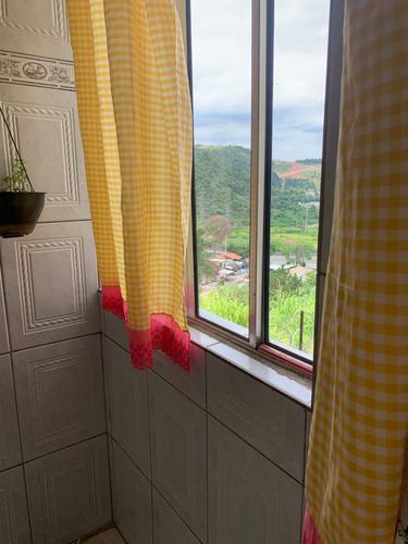 Apto Com 2 Dormitórios,42m2 - Jardim Gioia Itapevi 80mil