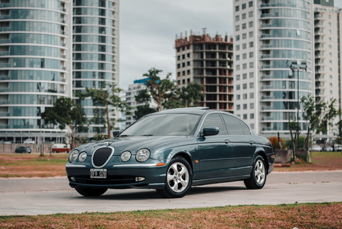 Jaguar S-Type 4.0 V8 H