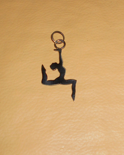 Dijes Colgantes De Figuras De Yoga , Danza , Gimnasia Etc