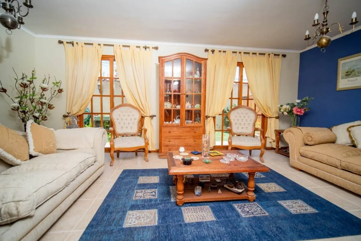 Imagen 2 de 14 de Venta Casa Pasaje Playa Lobito En Iquique De 4d