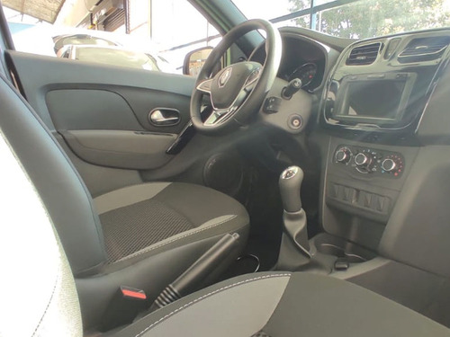 Imagen 7 de 10 de Renault Sandero Life Plus