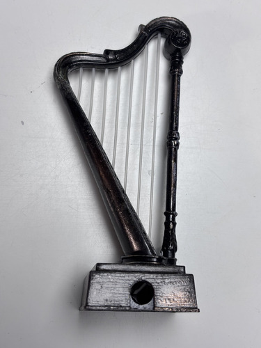 Sacapuntas Antiguo Modelo Arpa Made In Hong Kong (Usado)