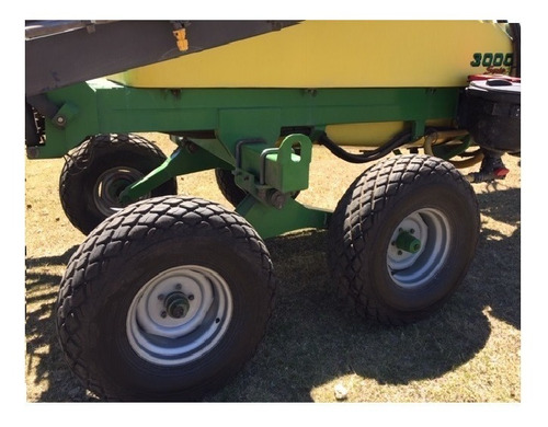 Pulverizador Caiman Serie 3000a