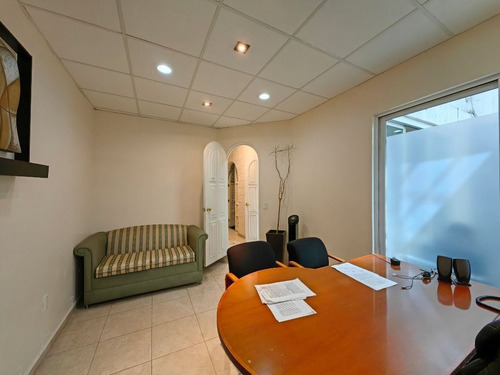 Casa 281m2 / 5r / 4b