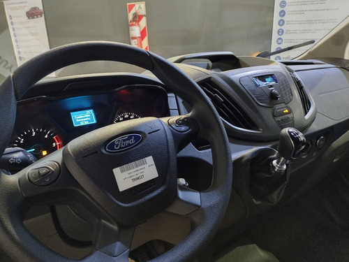 Imagen 19 de 25 de Ford Transit 2.2 Furgón Medio Techo Elevado Venta Directa (f