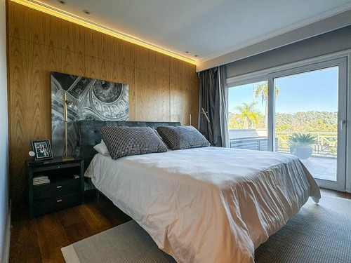 Excelente Casa Con Impecables Detalles En La Concepción Lujan