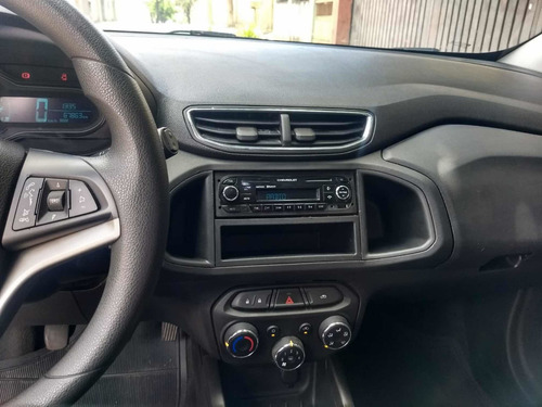 Imagem 11 de 12 de Chevrolet Onix 2014 1.4 Lt 5p