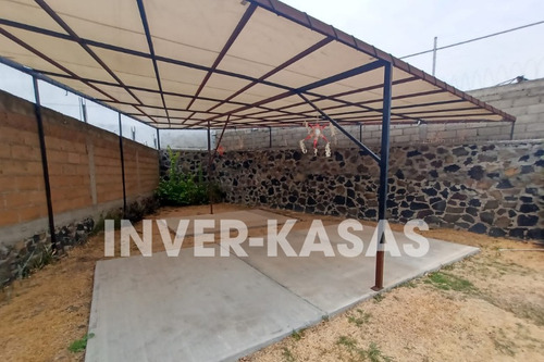 Se Vende Excelente Terreno Con Construcción En Altos De Oaxtepec