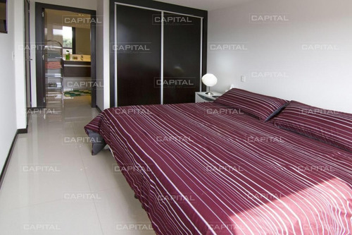 Moderno Apartamento De Dos Dormitorios - Punta Del Este- Ref: 30614