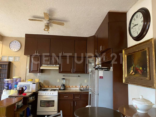 Casa Habitación En Venta En La Colonia La Cebada En Xochimilco
