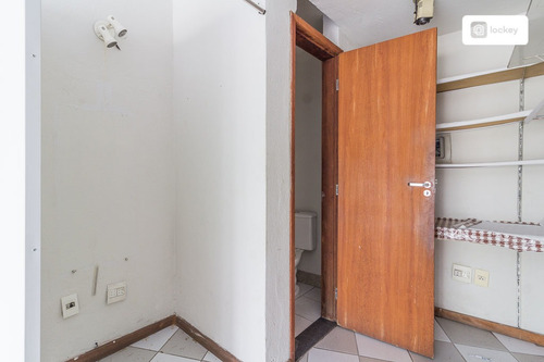 Imagem 6 de 9 de Aluguel De Loja Com 18m² E 0 Quartos - 13301