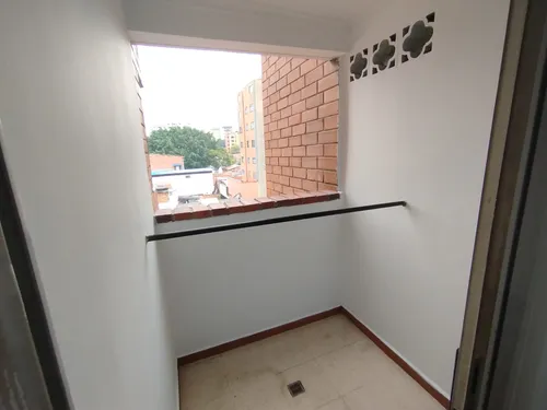 Arriendo Apartamento En Laureles