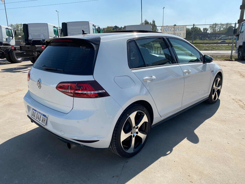 Imagen 5 de 15 de Volkswagen Golf 2016 2.0 Gti Tsi App Connect + Cuero