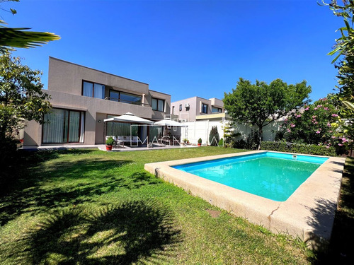 Casa En Venta Impecable En Chamisero A Pasos Del Jumbo