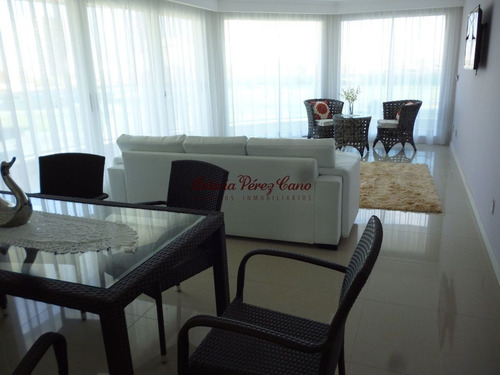 Imagen 4 de 30 de Venta Apartamento 3 Dormitorios En Playa Mansa , Punta Del Este
