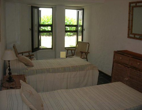 Imagen 5 de 8 de Alquiler De Apartamento De 4 Dormitorios En Península