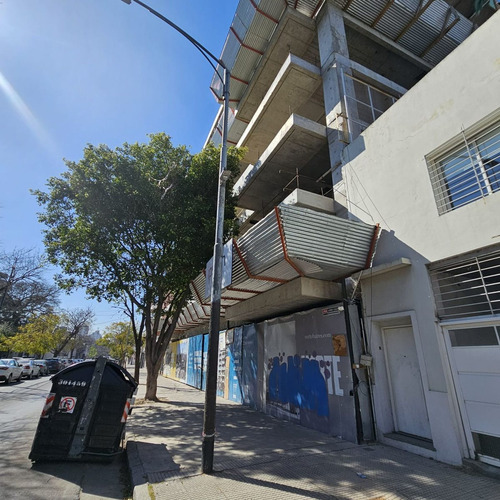 Venta Departamento 2 Ambientes Con Cochera