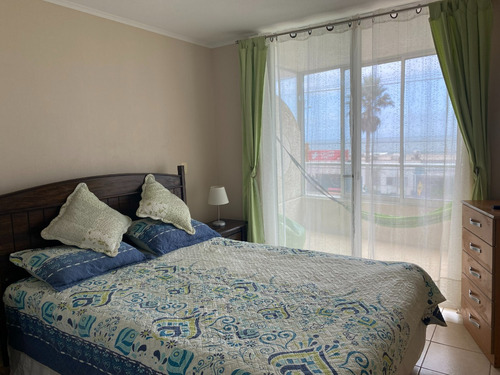 Departamento Amoblado En Condominio Frente A La Playa