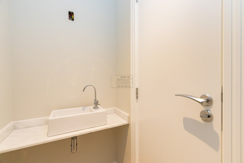 Imagem 9 de 30 de Apartamento Com 3 Dormitórios À Venda Com 187.47m² Por R$ 1.056.110,25 No Bairro Cristo Rei - Curitiba / Pr - Ap 1898