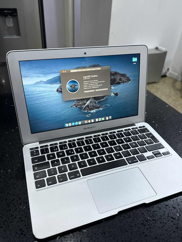 Macbook Air 2012 4gb Ram 128gb