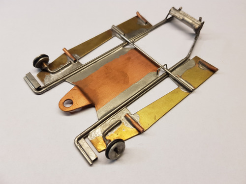 Chasis Slot Scalextric Retro En Cuerda Y Bronce Esc. 1/24