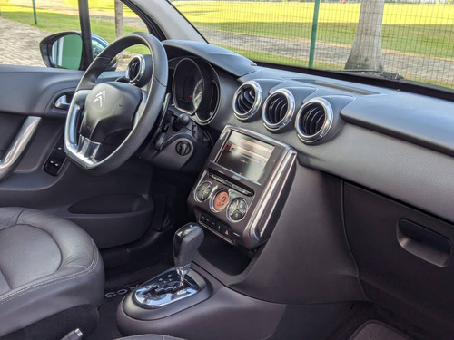 Imagem 12 de 14 de Citroën C3 1.6 Exclusive 16v Flex 4p Automático