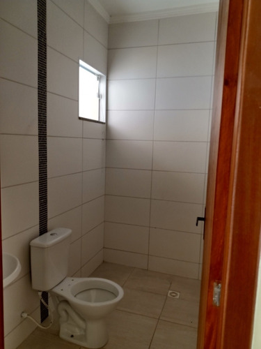 Imagem 5 de 11 de Linda Casa Térrea 1 Dormitório Vendo Ou Troco