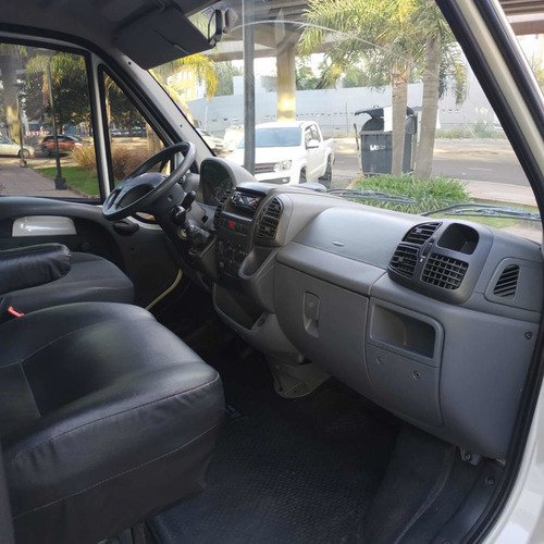 Peugeot Boxer 2.3 Hdi Confort 330m Madero Motors 2017