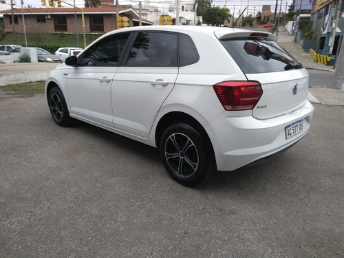 Imagen 3 de 10 de Volkkswagen Polo 1.6 Trendline 2018!!!