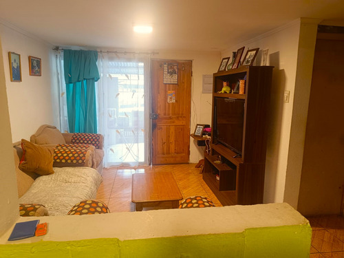 Vendo Casa 2d 1b Ubicada En Sector De Puen Alto
