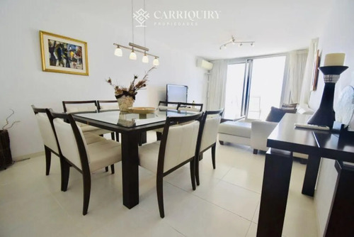 Apartamento En Alquiler Temporario Playa Mansa 2 Dormitorios Seasons Tower