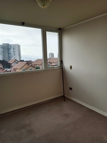 Arriendo Departamento En Gregorio Marañon, 2 Dormitorios