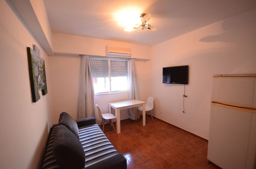 Departamento En Alquiler Temporario De 1 Dormitorio En Recoleta